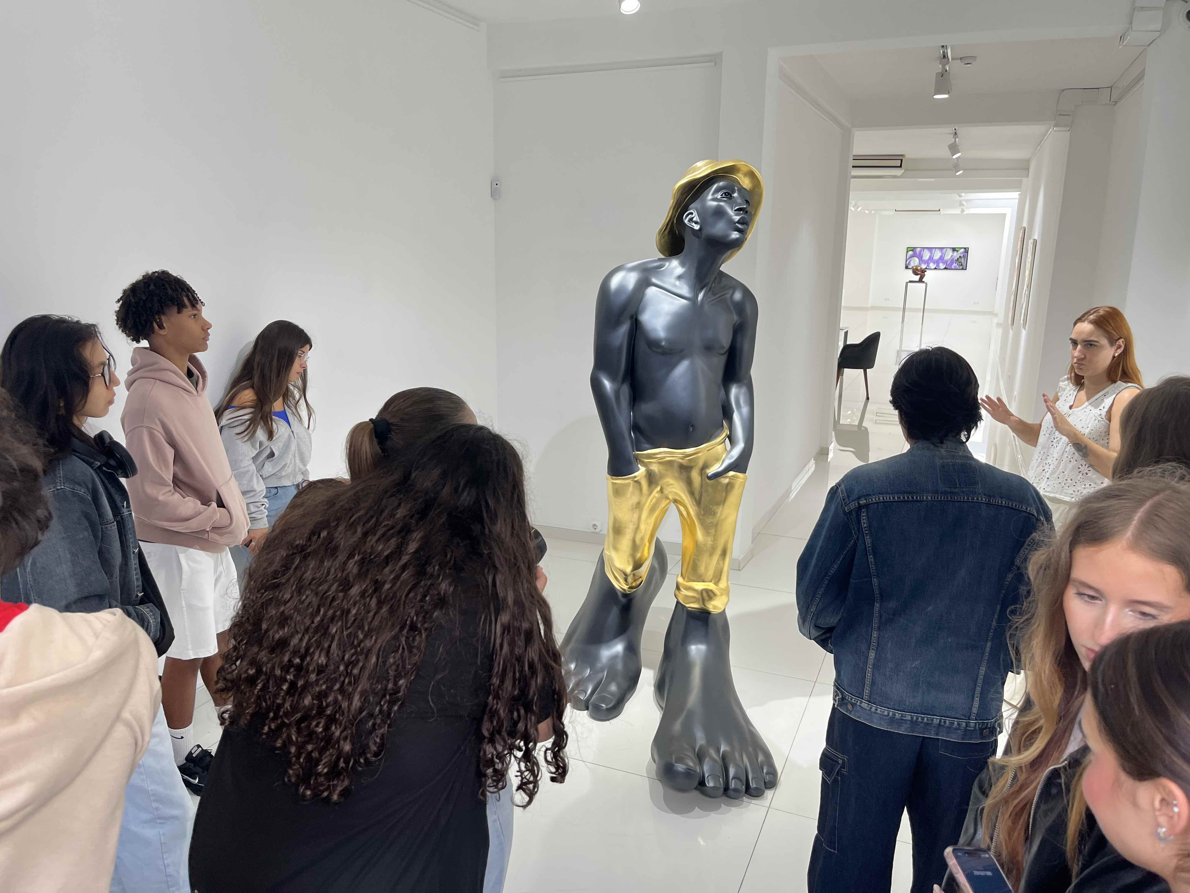 Curso de Artes Visuais em visitas de estudo pelo Porto