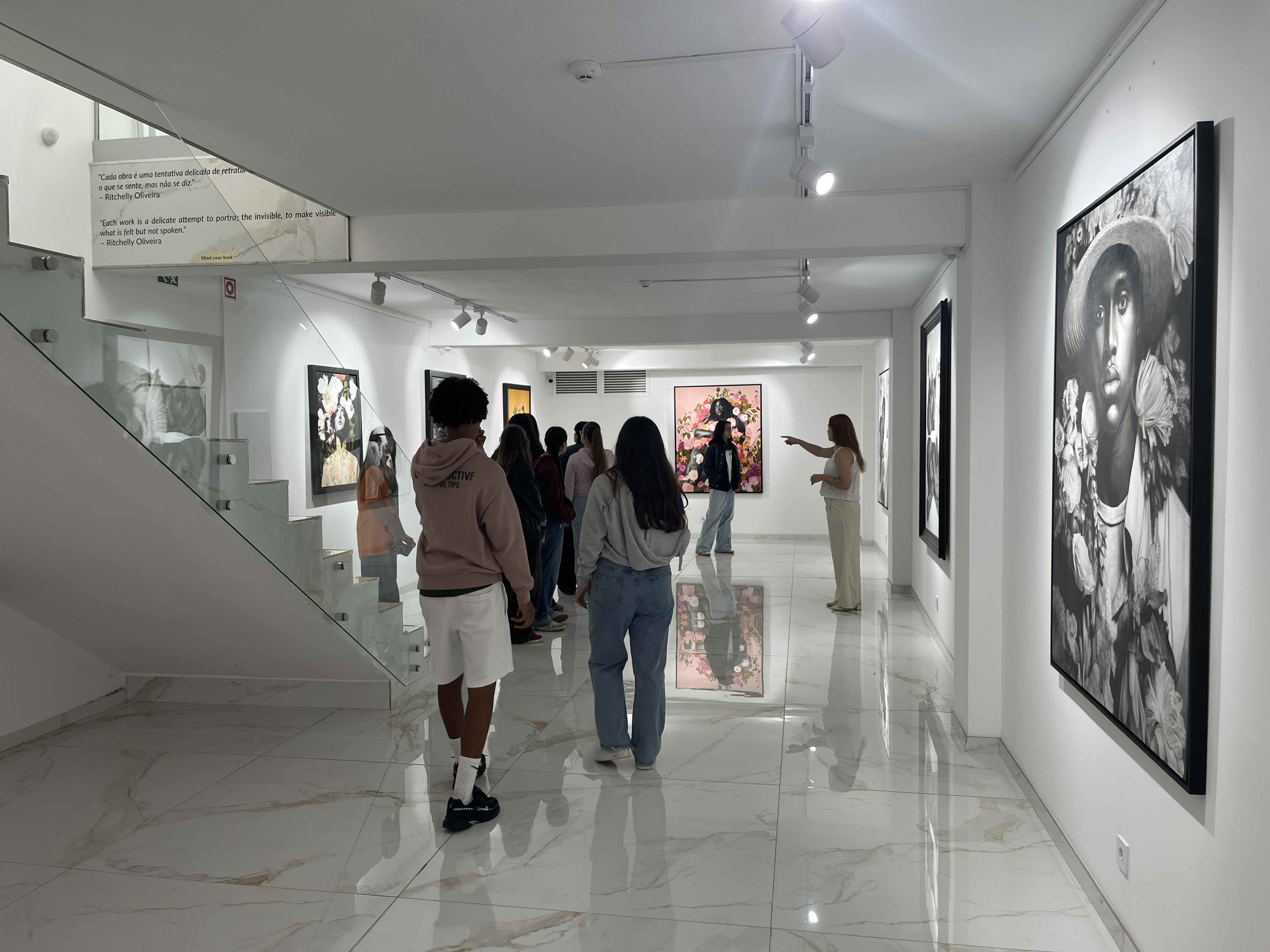 Curso de Artes Visuais em visitas de estudo pelo Porto