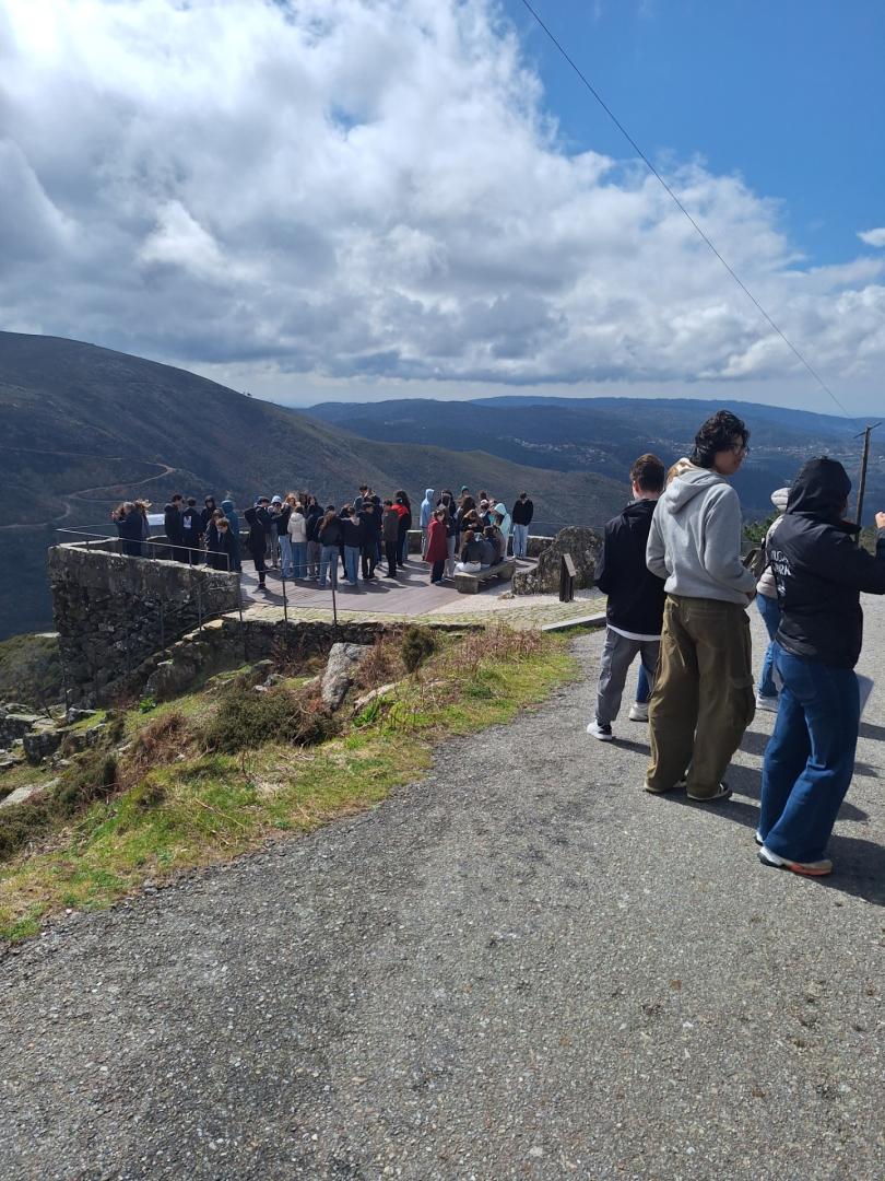 Visita de Estudo ao Geoparque de Arouca, a Aveiro e a Ílhavo Reforça Aprendizagens nas disciplinas de BG e FQA