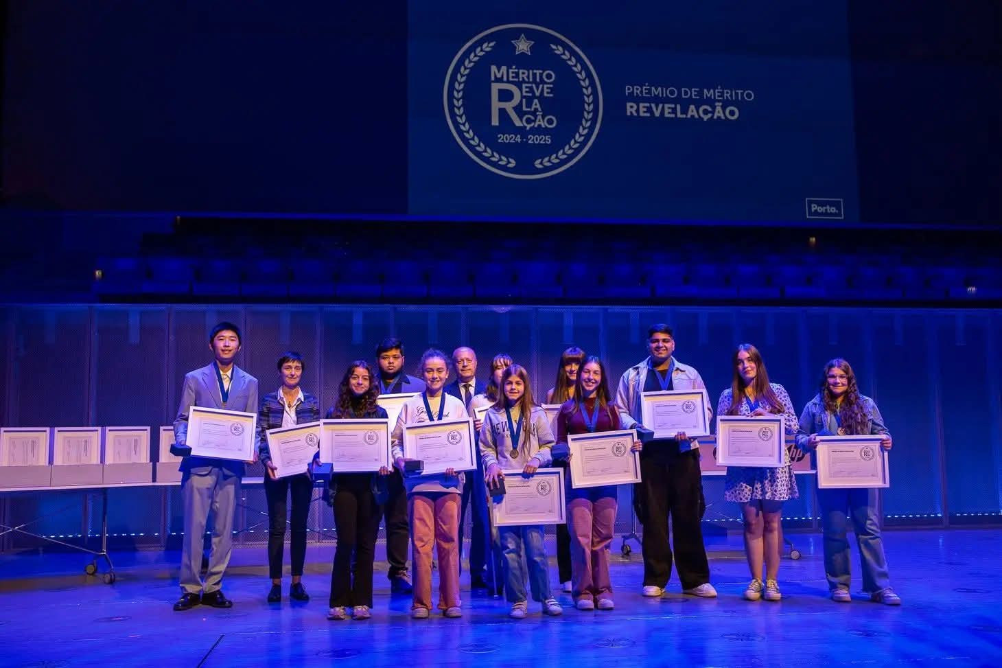 Prémio de Mérito Escolar - Rumo à Excelência - CMP